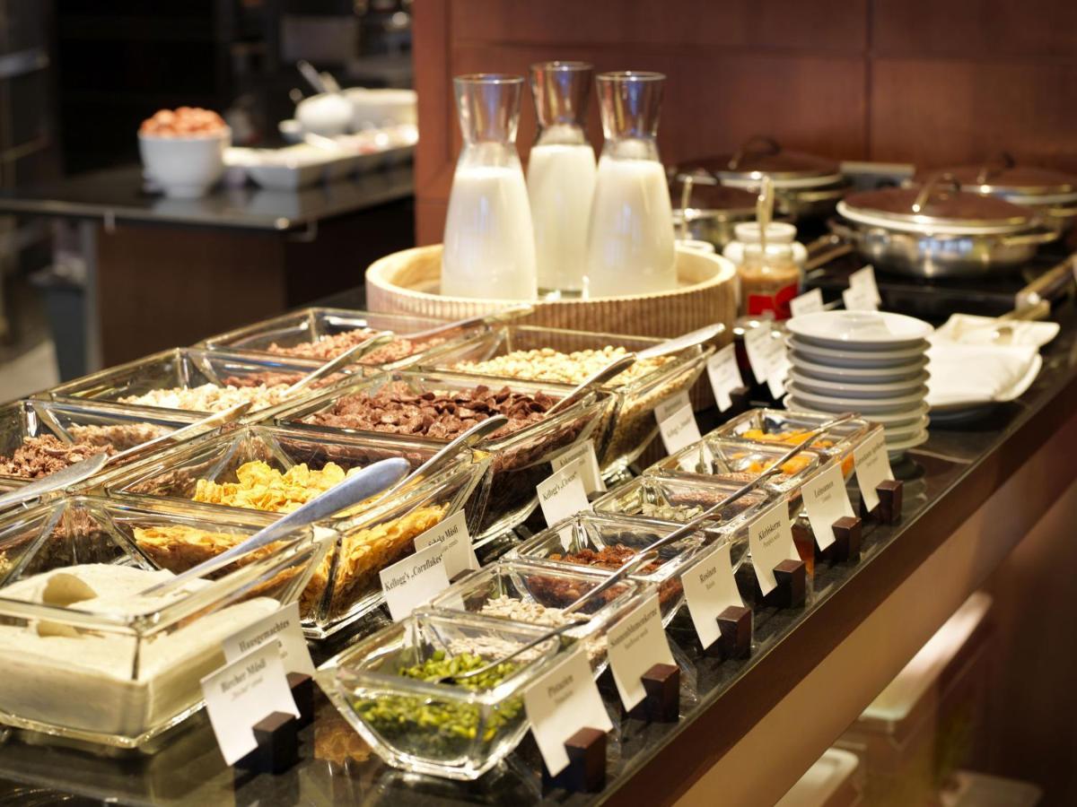 متنزه حياة هامبورغ المظهر الخارجي الصورة A selection of cereals at a breakfast buffet